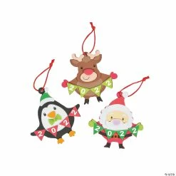 Wholesale โค๏ธ Dated ๐
Christmas Character Ornament Craft Kit - Makes 12 ๐
